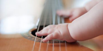 Estímulo musical para o bebê