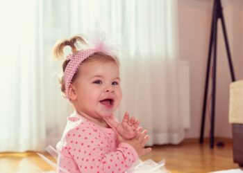 Bebê dar tchau