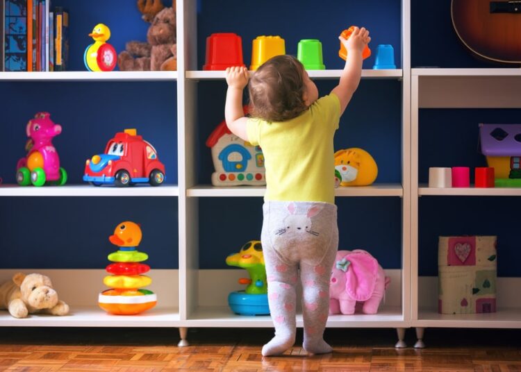 Bebê começando a andar