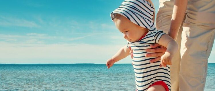 Cuidados com o bebê na praia