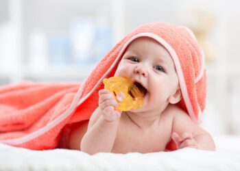 Enxaguante bucal para bebês e crianças