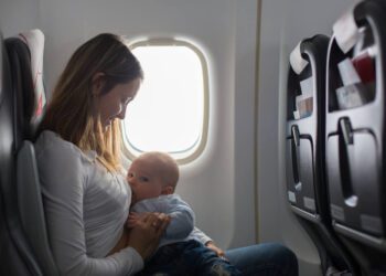O que observar na primeira viagem com o bebê