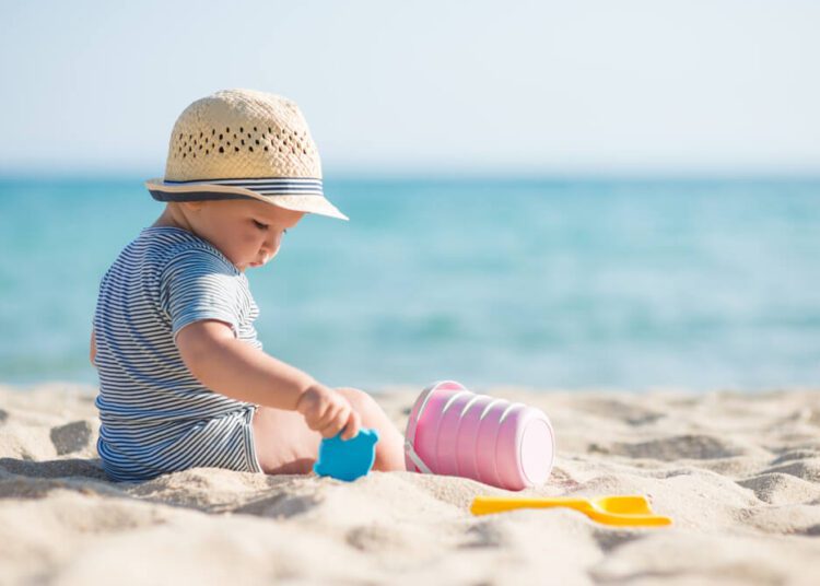 Férias com a família na praia, em meio à natureza