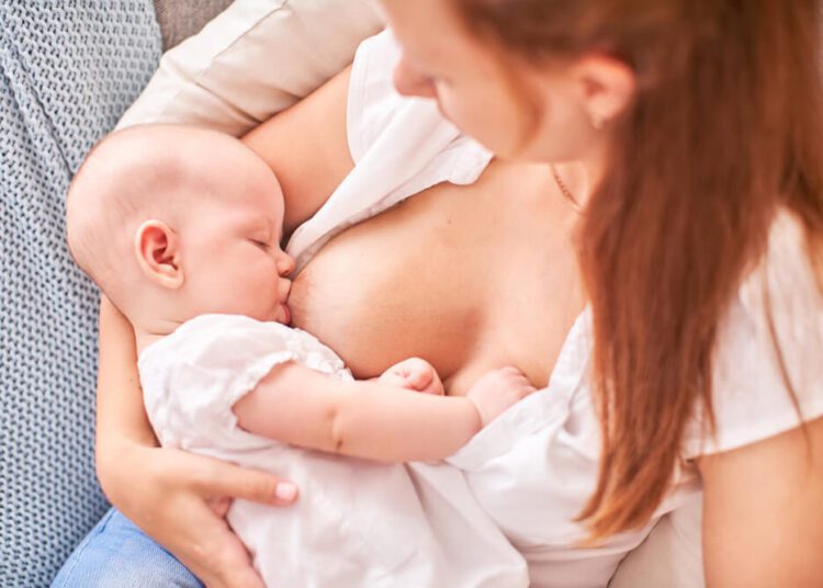 A amamentação começa pela cabeça da mãe