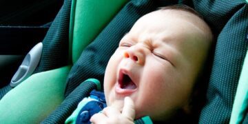 Cadeirinha ou bebê conforto: qual comprar?
