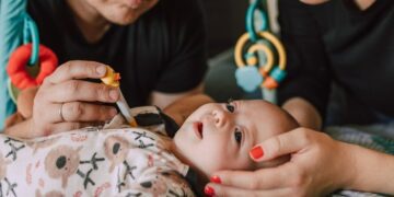 Como baixar a febre do bebê