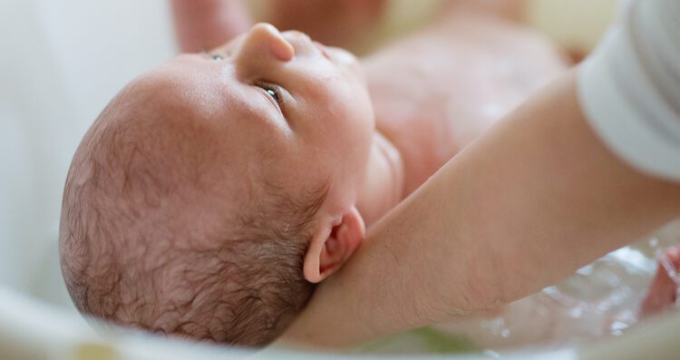 Banheira de bebê: qual comprar?