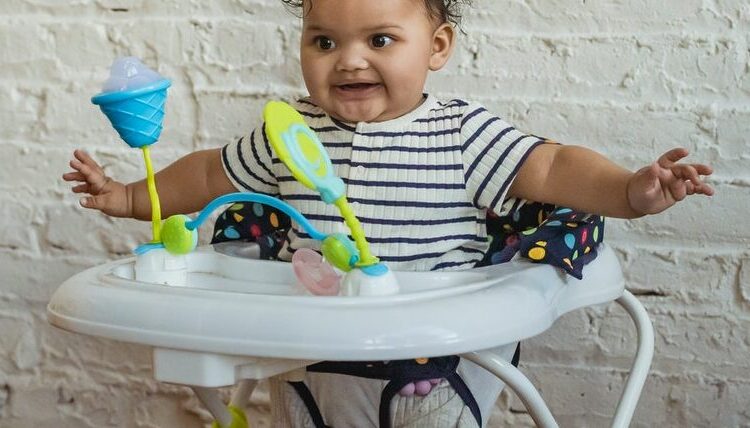 Andador de bebê 4 motivos para não usar